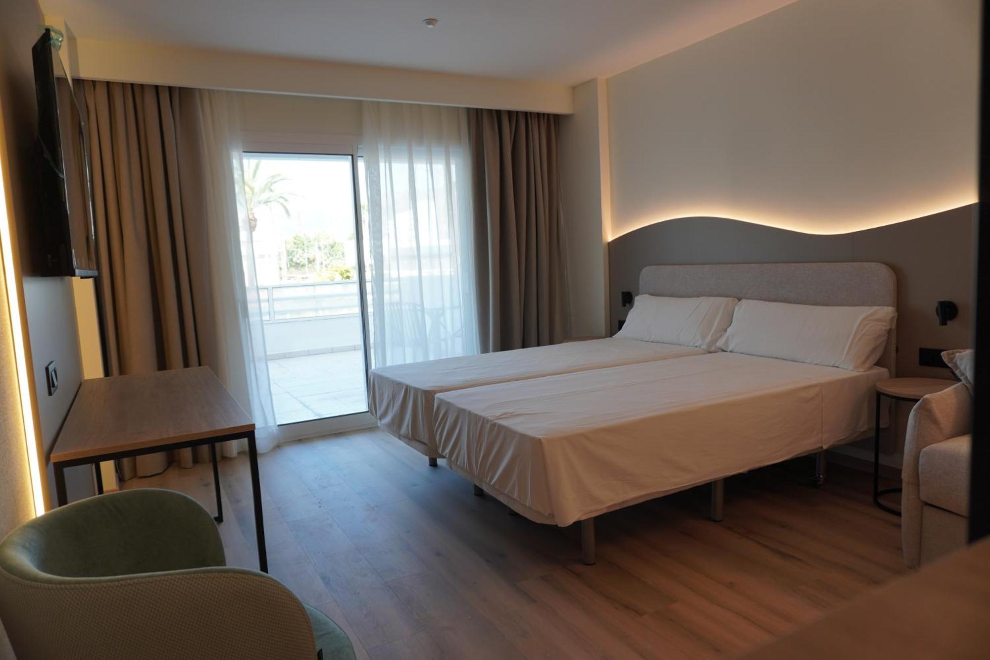 Habitación Doble con vistas al mar (2 adultos)